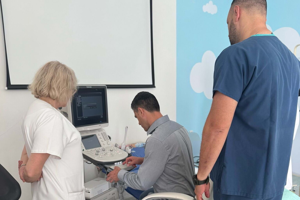 Neues Ultraschallgerät für Klinik in Bitola – gefördert durch Engagement Global